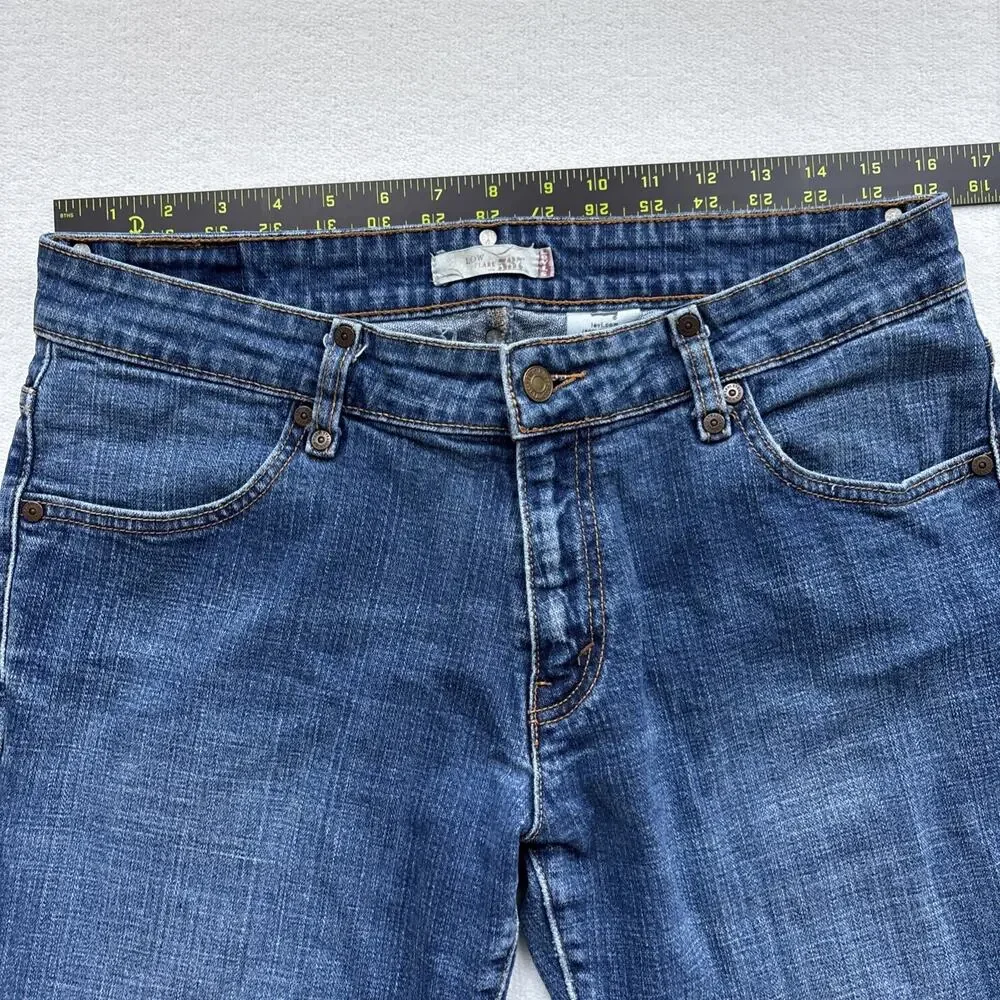 Levis Women Jeans Size 12 537 Low Flare Blue Medium‎ Wash Denim (approx 32x28)